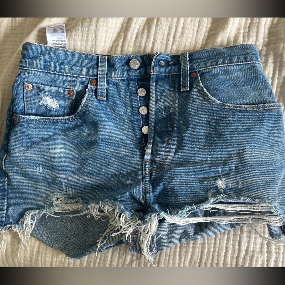 Levi shorts